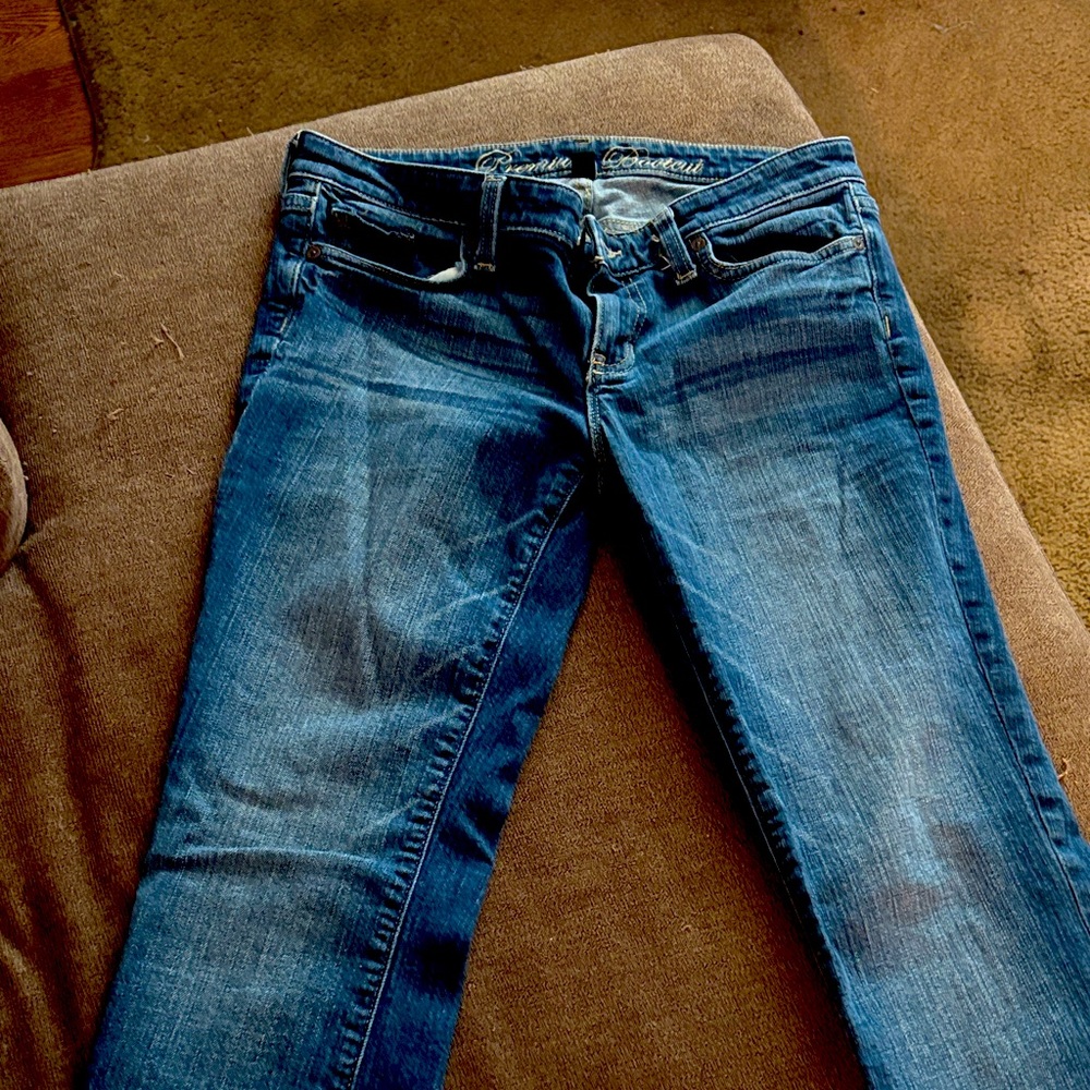 GAP Women's Classic Blue Skinny Jeans